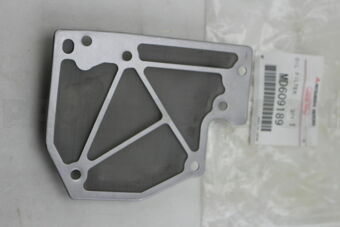 MD609189 OIL FILTER,A/T VALVE BODY