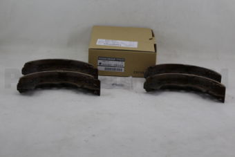 440604M425 SHOE SET-REAR BRAKE
