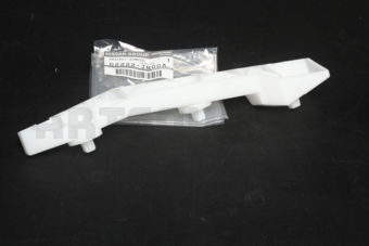 62222JM00A BRACKET-FRONT BUMPER