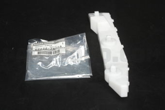 62222JM00A BRACKET-FRONT BUMPER