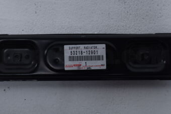 5321812901 Toyota SUPPORT, RADIATOR, LOWER