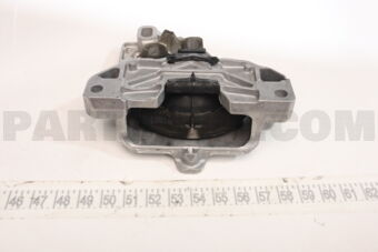 MERCEDES A2472406100 TRANSMISSION MOUNT