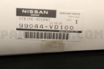Nissan 99044VD100 STRIPE-ACCENT,FRONT DOOR RH
