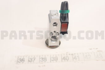 Toyota 8851560310 VALVE EXPANSION