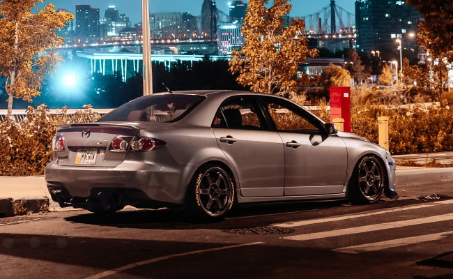 What are the disadvantages of the Mazda 6 and its parts?